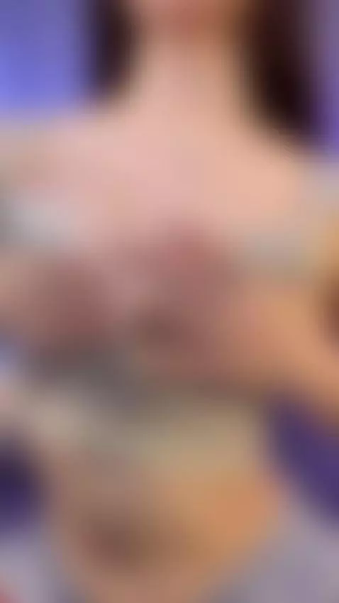 skinny, shy, teen18+ by elizzzza