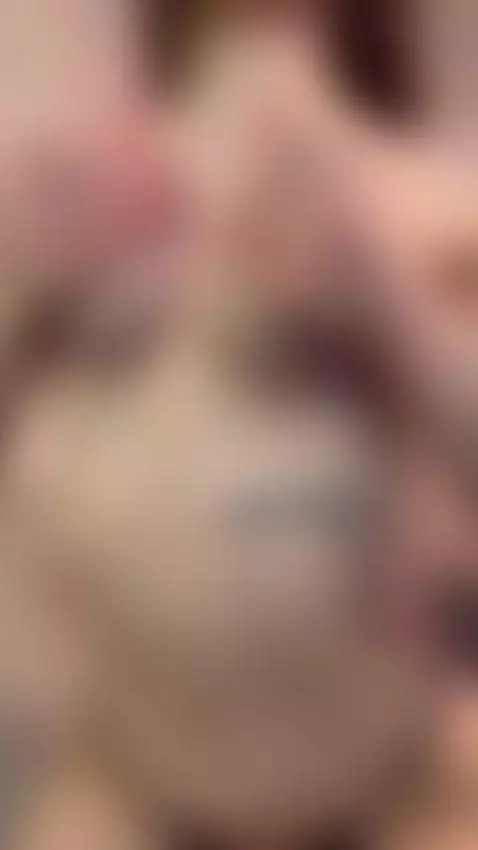 skinny, shy, brunettegirl by elizzzza