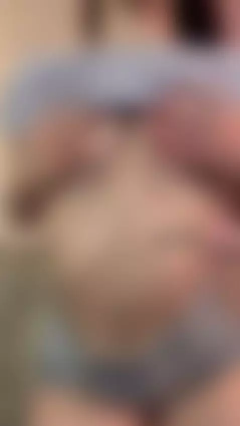 smallass, skinny, shy by elizzzza