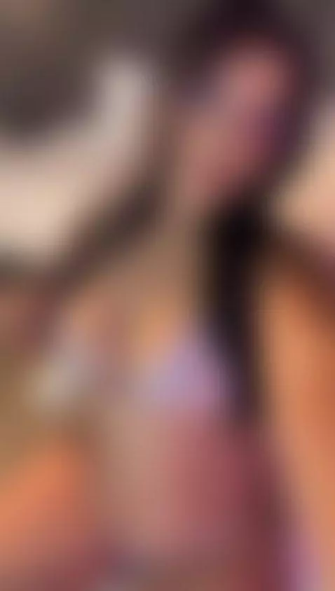 Sexy Stepsister ! by victoria-regia