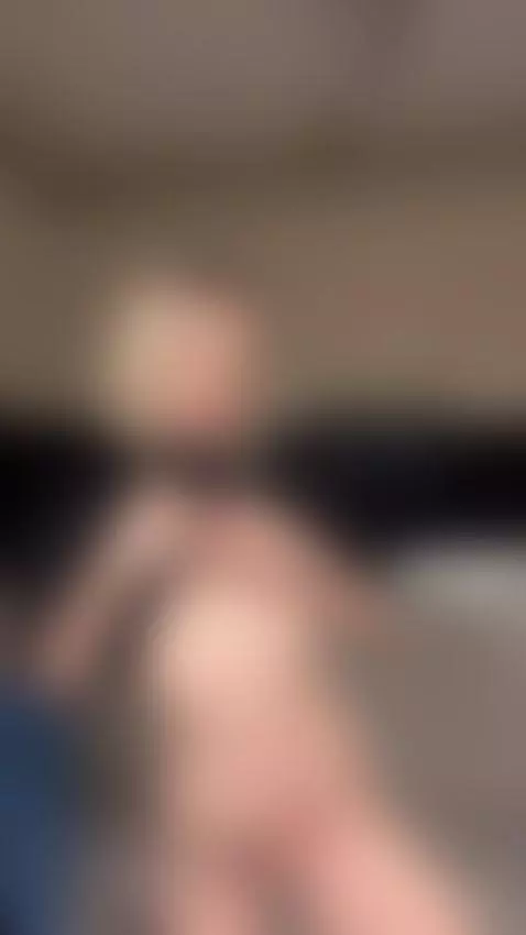 Are you into a slutty girl like me? 😜 by alessiaquinn