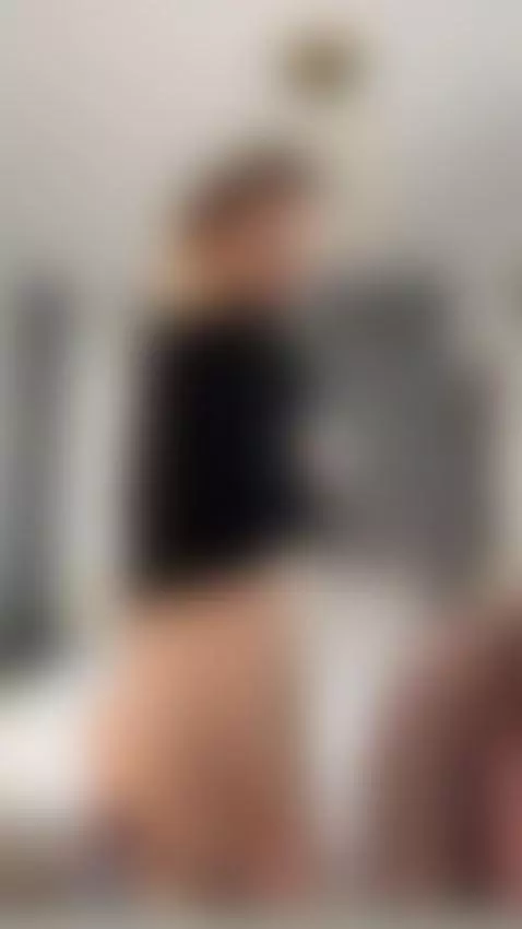 Let me be your naughty lil secret 🤫 by alessiaquinn