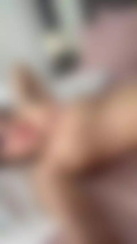 Tell me what part of me has your attention right now 😮‍💨 by alessiaquinn