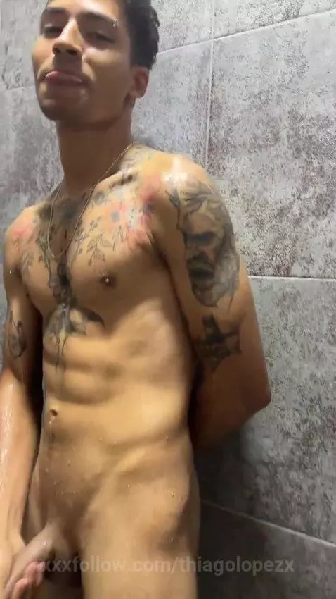 sexy shower by thiagolopezx