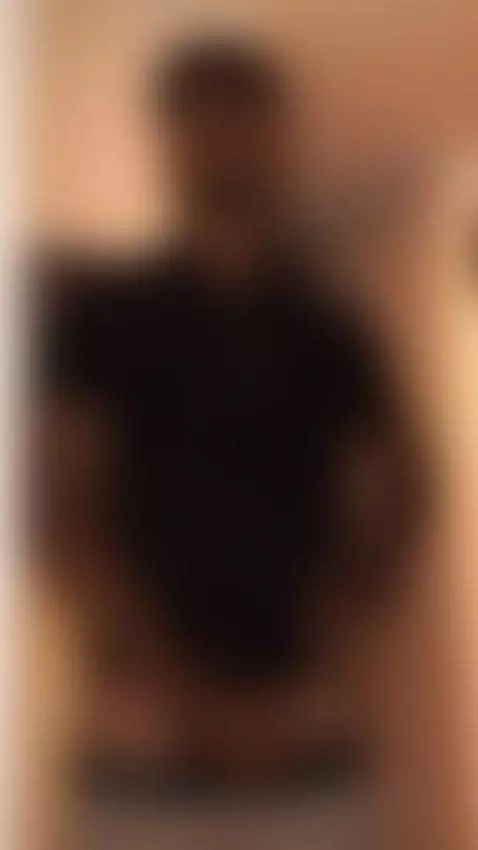 Si supieran lo que estoy viendo 🥵 by thiagolopezx