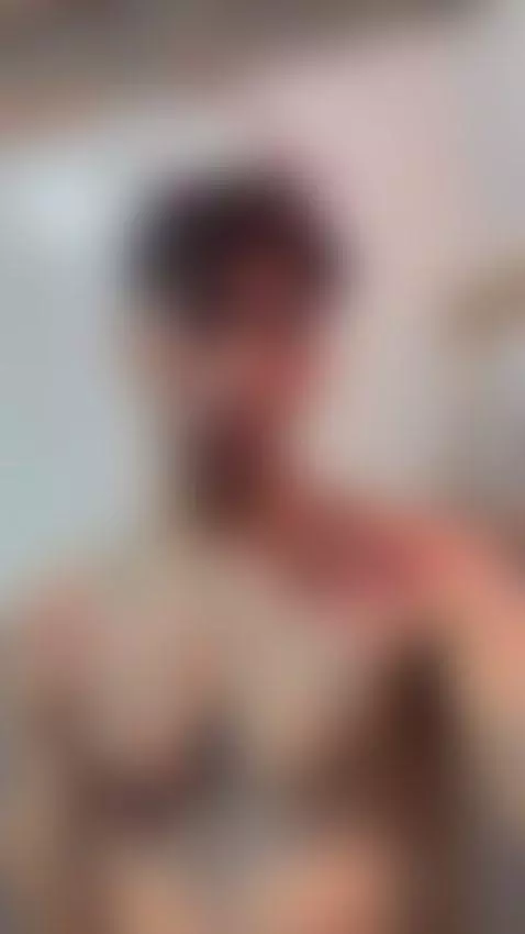 A shower at my friend's house by thiagolopezx