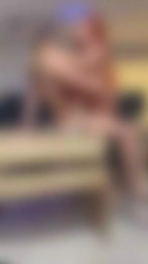 Nos dejaron solas en la ofi y me folle a mi compañera 🥵🔥🤷‍♀️ by celestealbax