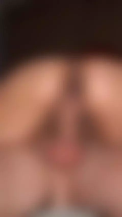 Mmm delicioso sentir como entra 🍑🍆🔥 by celestealbax