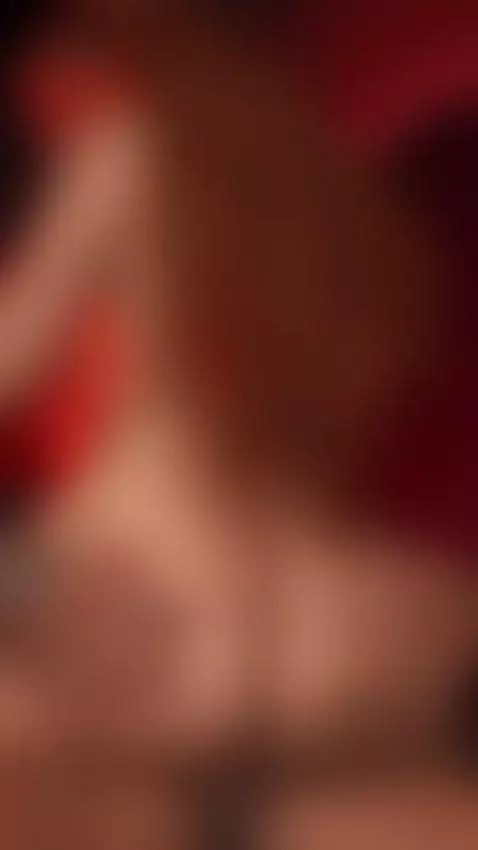 Montandole la verga a mi hermanastro , la tiene dura y grues... by celestealbax