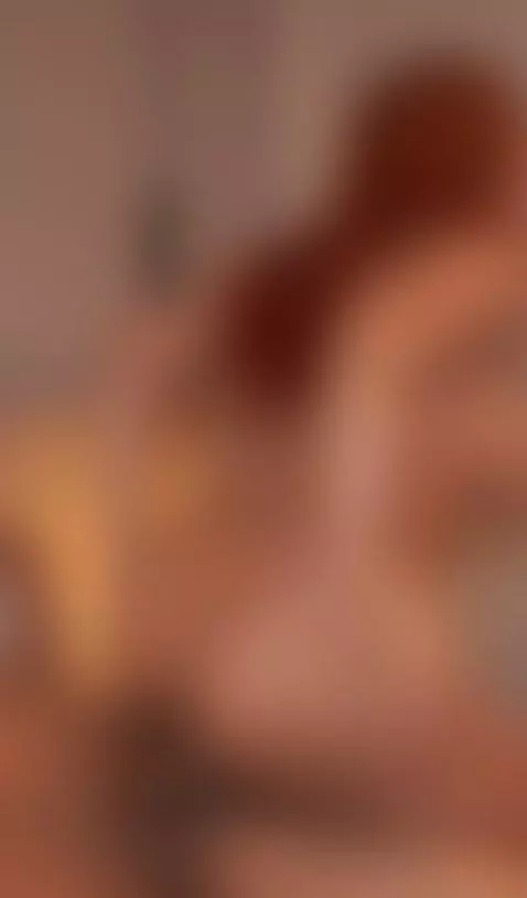 De ladito se siente muy dura y palpita delicioso 💙🍆 by celestealbax