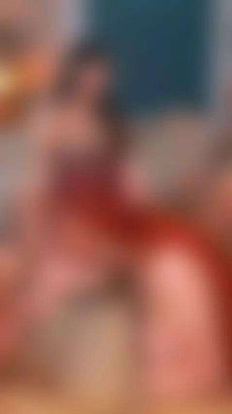 Disfrutando con mi amiga en la orgia👅💦💋 by celestealbax