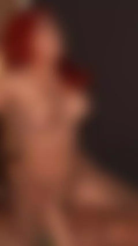 Su verga me hace muchas cosquillas en mi coño 🥵 🍆 by celestealbax