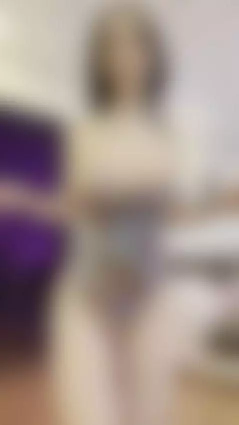 I think your hands would look better all over me😏 by aurorakarter