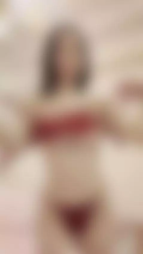 Tell me what you’d do if you had me right now 👀 by aurorakarter