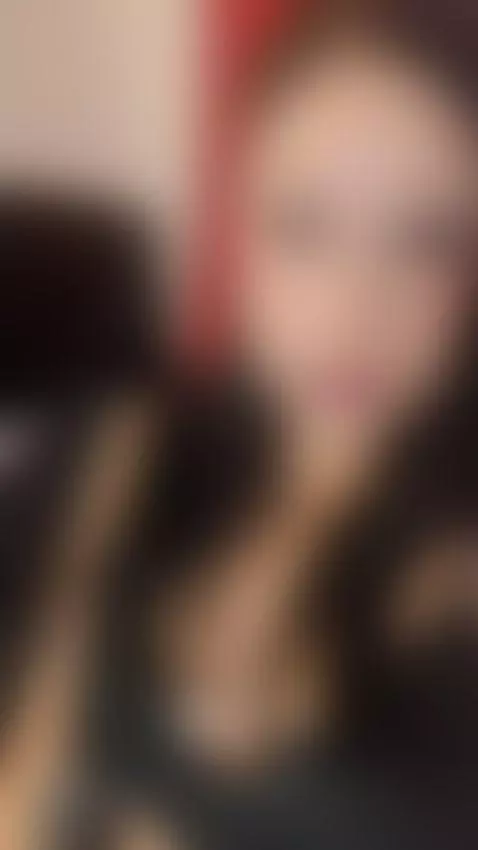 Fantasia Milf 🔥 by leahstonee