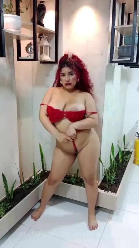 sensual body🍑🔥 by leylarangels