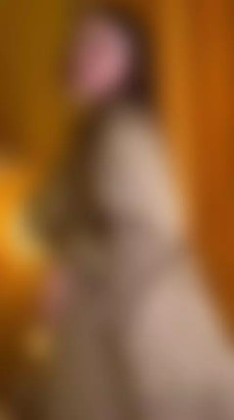 Look at me & enjoy by monikacharming