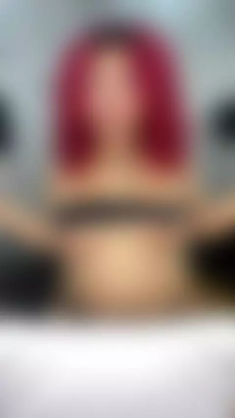 A touch of desire, a glance, and the rest... imagination. by idunbrunette