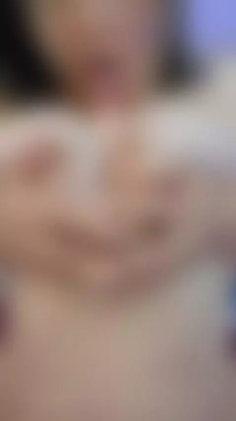 RUSSIAN HANDJOB ON MY RICH TITS by lilieevanss