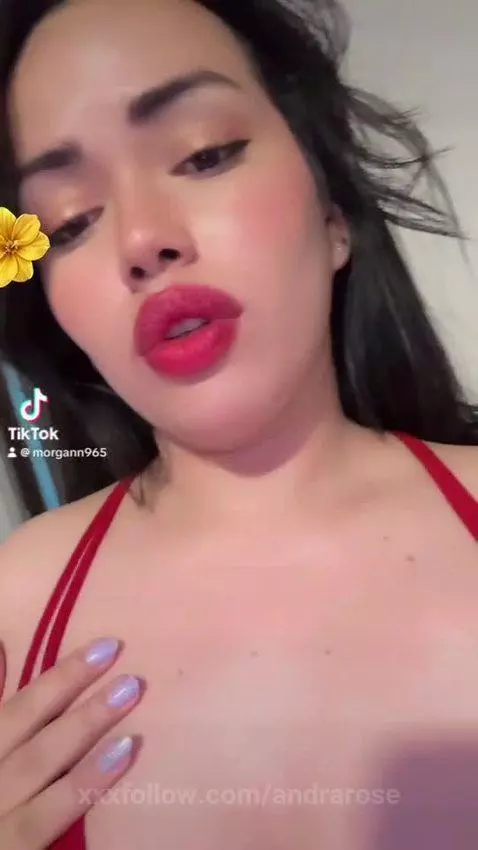 https://stripchat.com/andra_rose/follow-me by andrarose