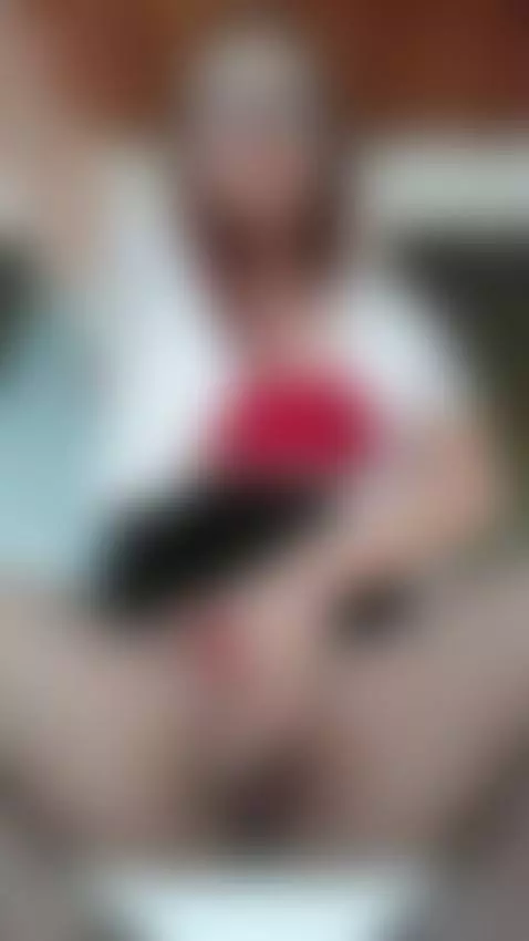 hey there, do u like dirty milf? by adelnesbitt