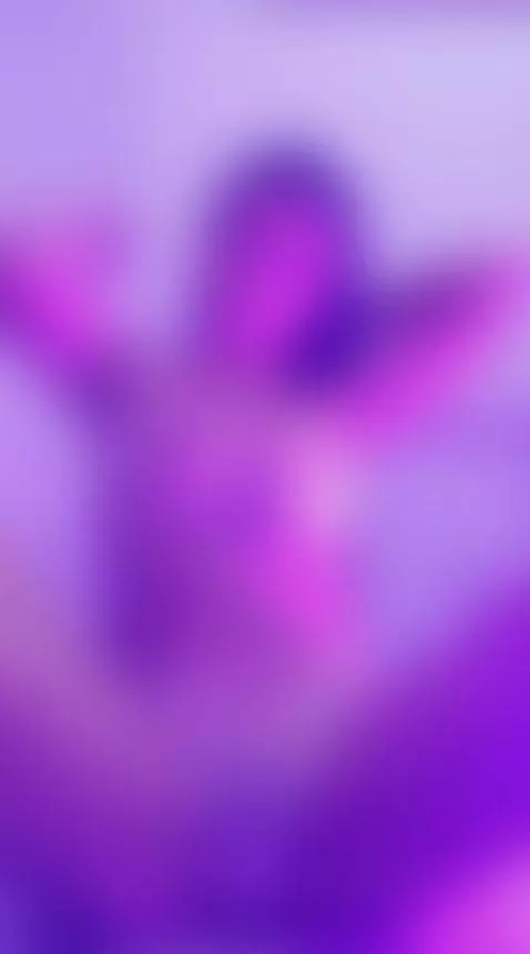 Good morning guys, today dawn very horny by lisaferrer