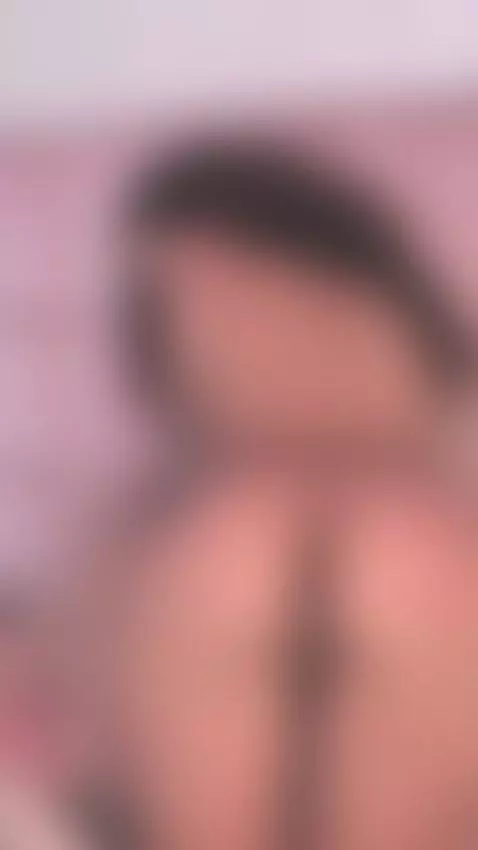 My little red ass...💋 Do you like to see how my ass hits?🍑 by marianna-ray