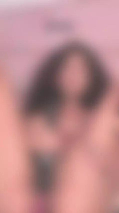 I play with my pussy and end with a big orgasm!! 🍆💦 by marianna-ray