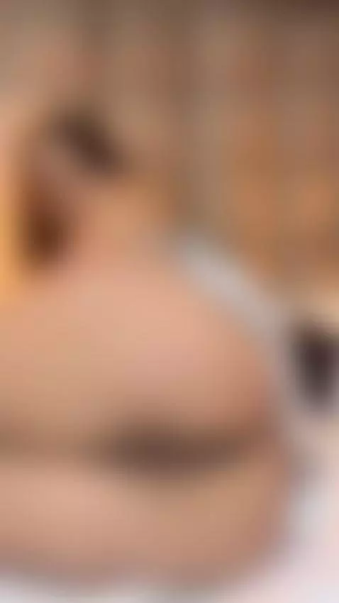 Come and enjoy and look at how I play for you while your coc... by lylijune