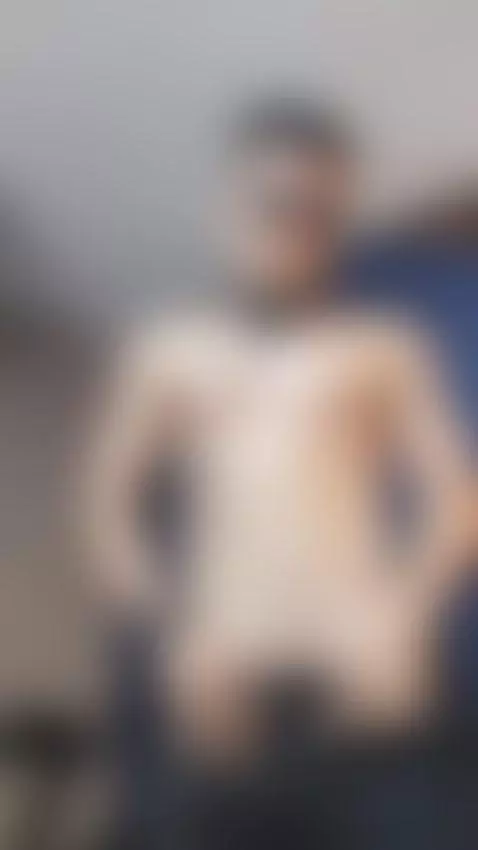 Enjoy my energet and hairy sorrow show 💕 by brandoncolee