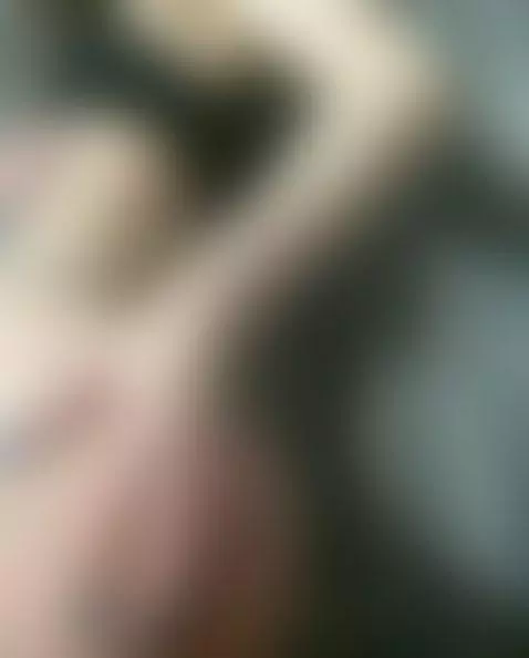 are you with small girls? by lockedinfinite