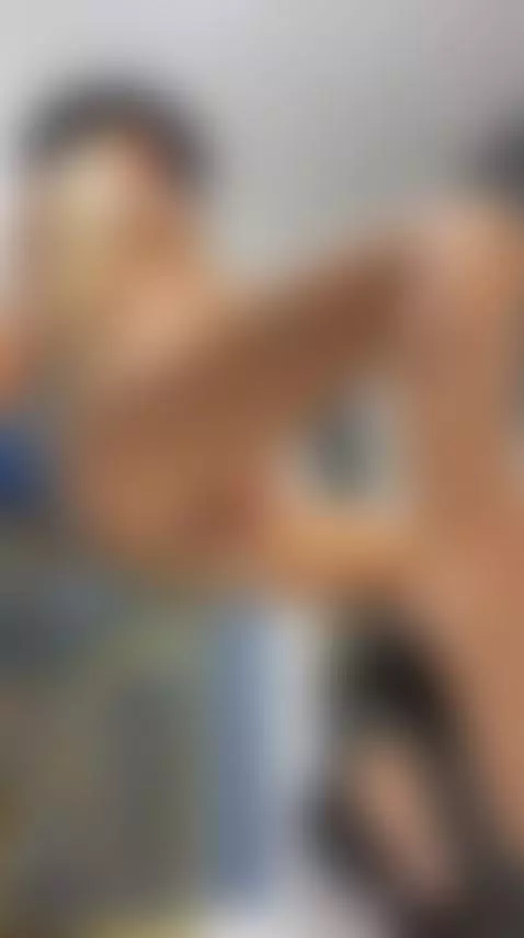 Only the best observers will figure this out. by jessiediva