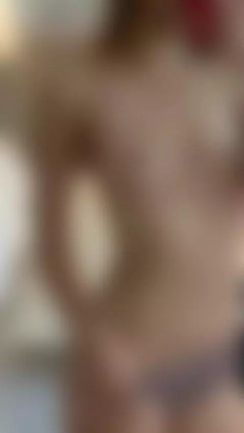 dance hot by sofytaylorr