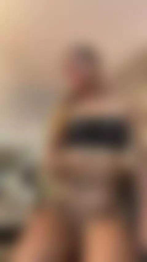 hot girl by sofytaylorr