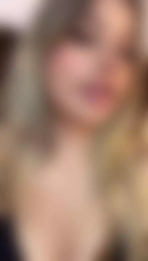 I'm waiting for you by sofytaylorr