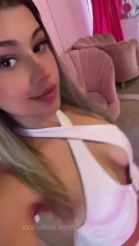 so sexy by sofytaylorr