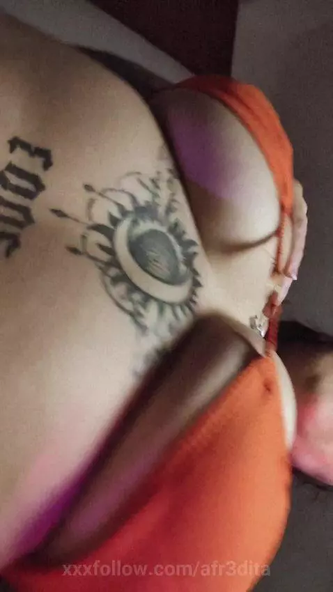 ando super prendida 🤯🤯

#onlyfans #tetaa #tatto by afr3dita