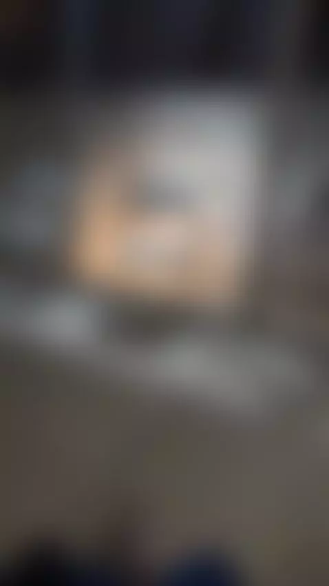 ayer mientras esperaba que salgam de yoga by afr3dita