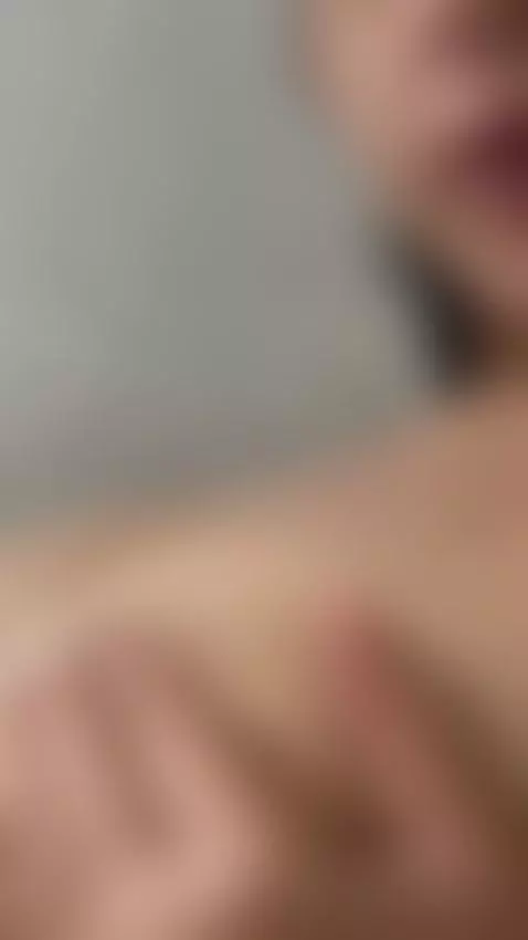 Im so fucking hot by emiliasscoty