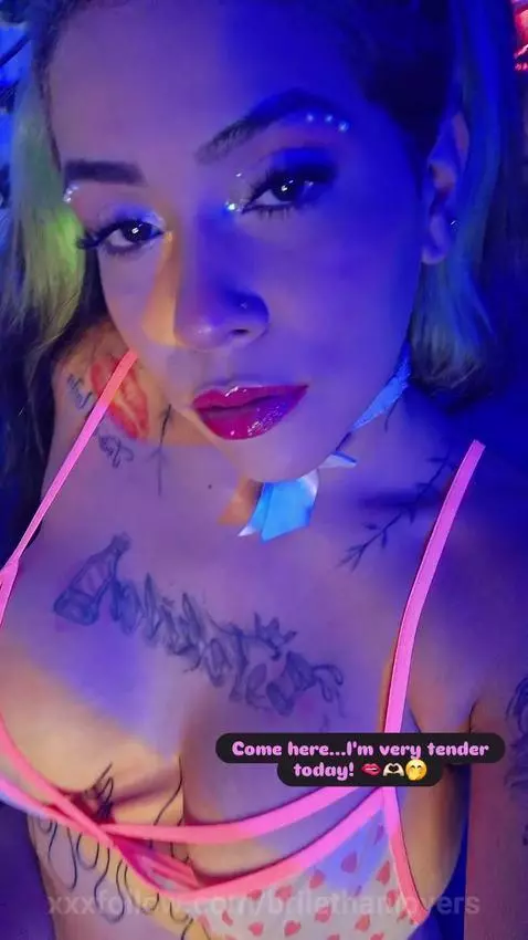 come and spank me with your penis! 🫦💕 by briiethanlovers