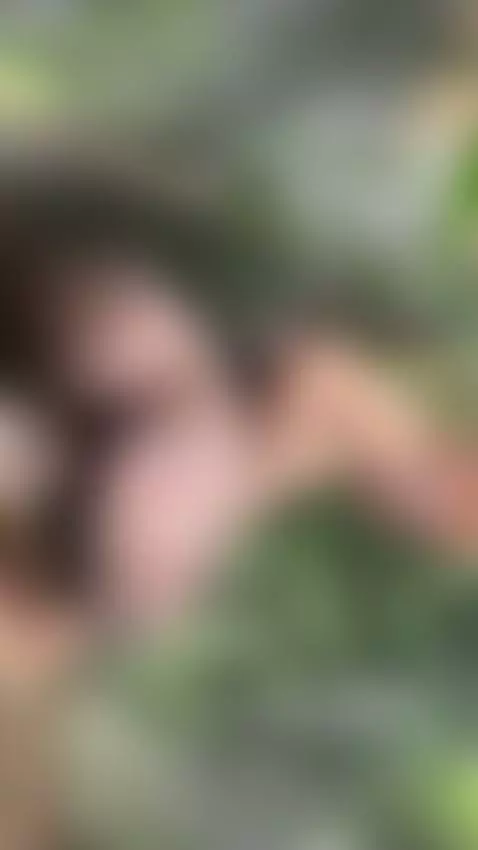 18+ Sexy redhead's plump ass in sheer fishnet. by adelka2003