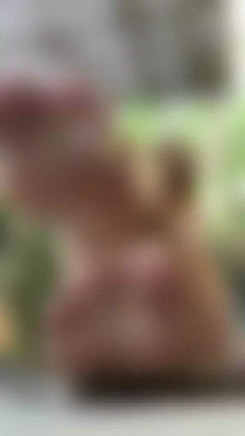 18+ Sexy bare feet, juicy toes spreading wide. by adelka2003