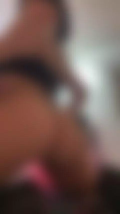 My body is ready to please you by meganshinee