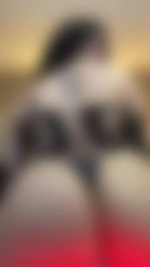 I'm ready to warm up your mind and wet your imagination... by meganshinee