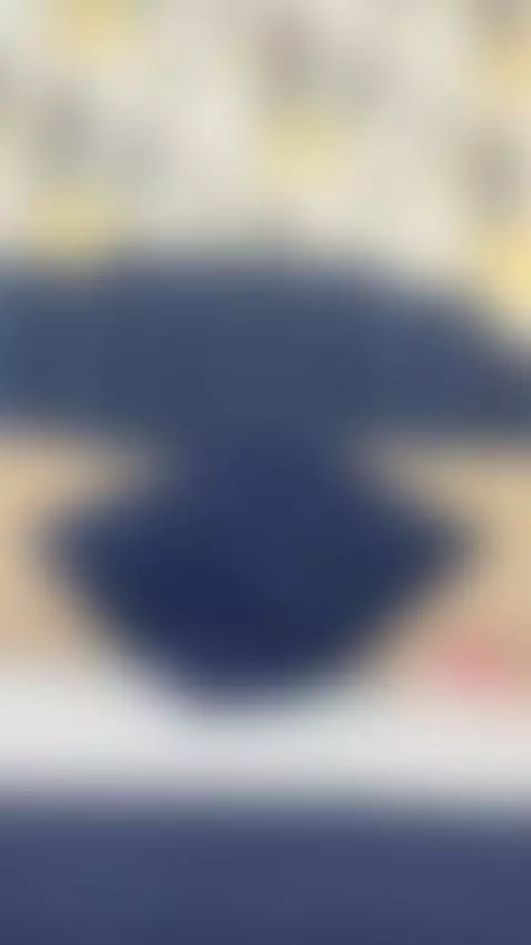 Each movement makes them bounce ... by meganshinee