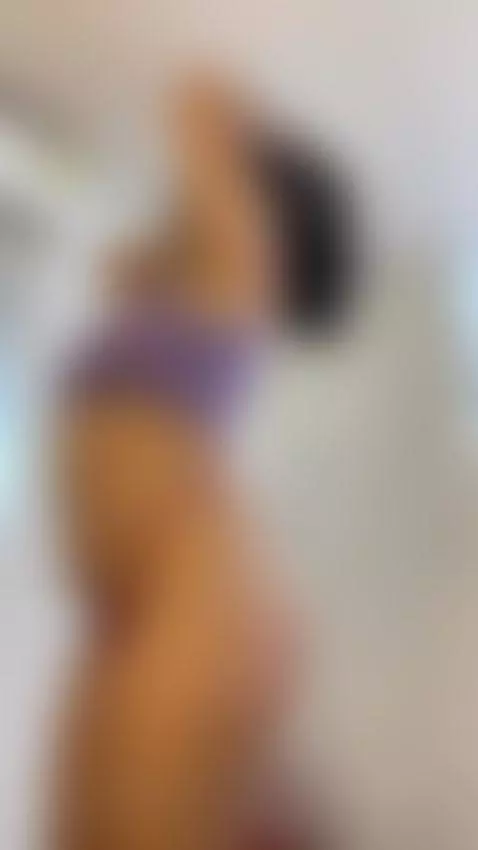 How long can you stand seeing me like this? by meganshinee