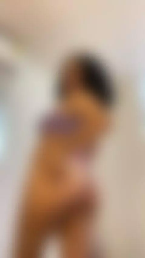 Behind this bounce... there's desire by meganshinee