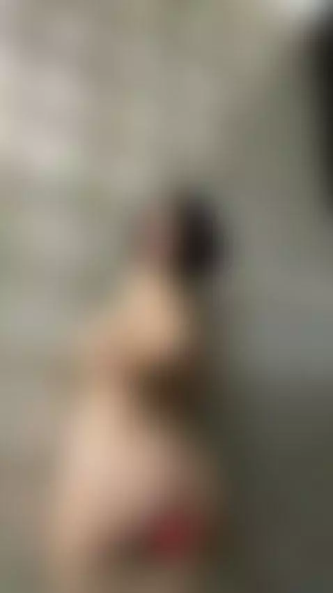 Each curve shouts that I am ready by meganshinee