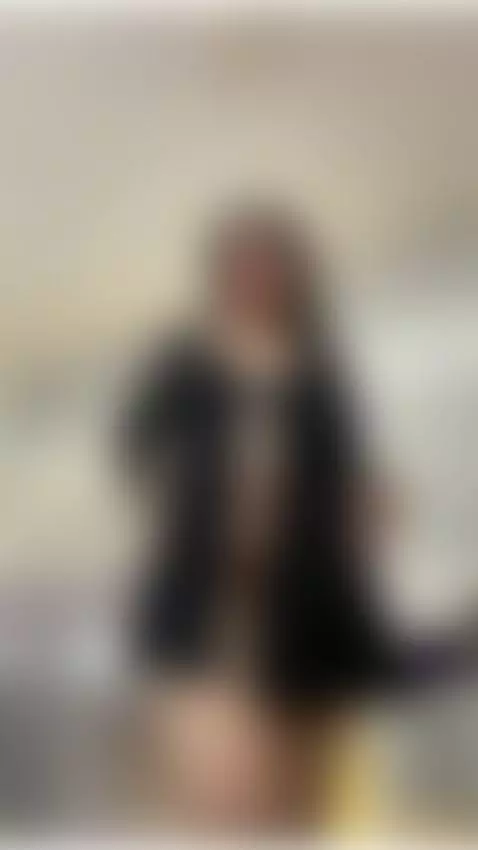 My skin calls you, my legs open to you by meganshinee