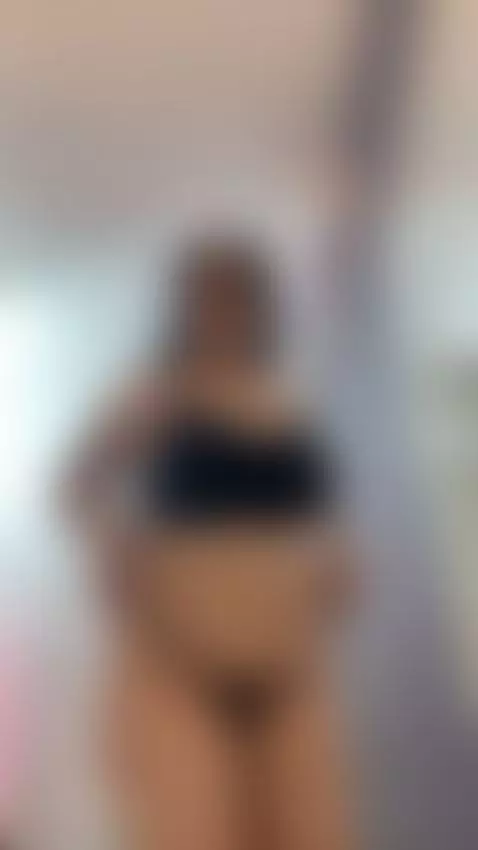 In my curves, lingerie looks very sexy by meganshinee